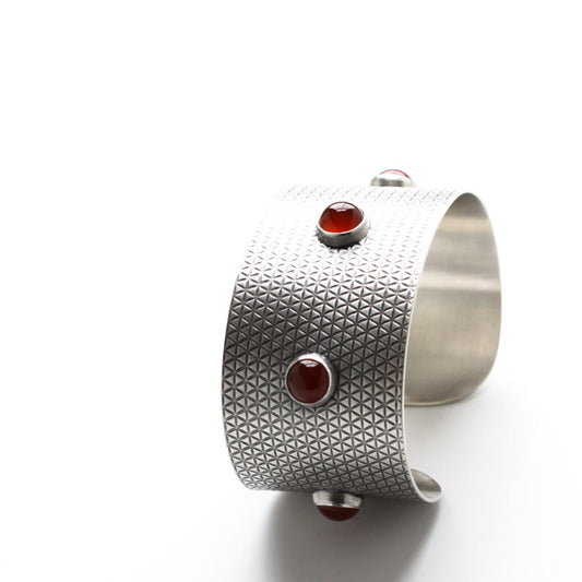 Llovera Cuff